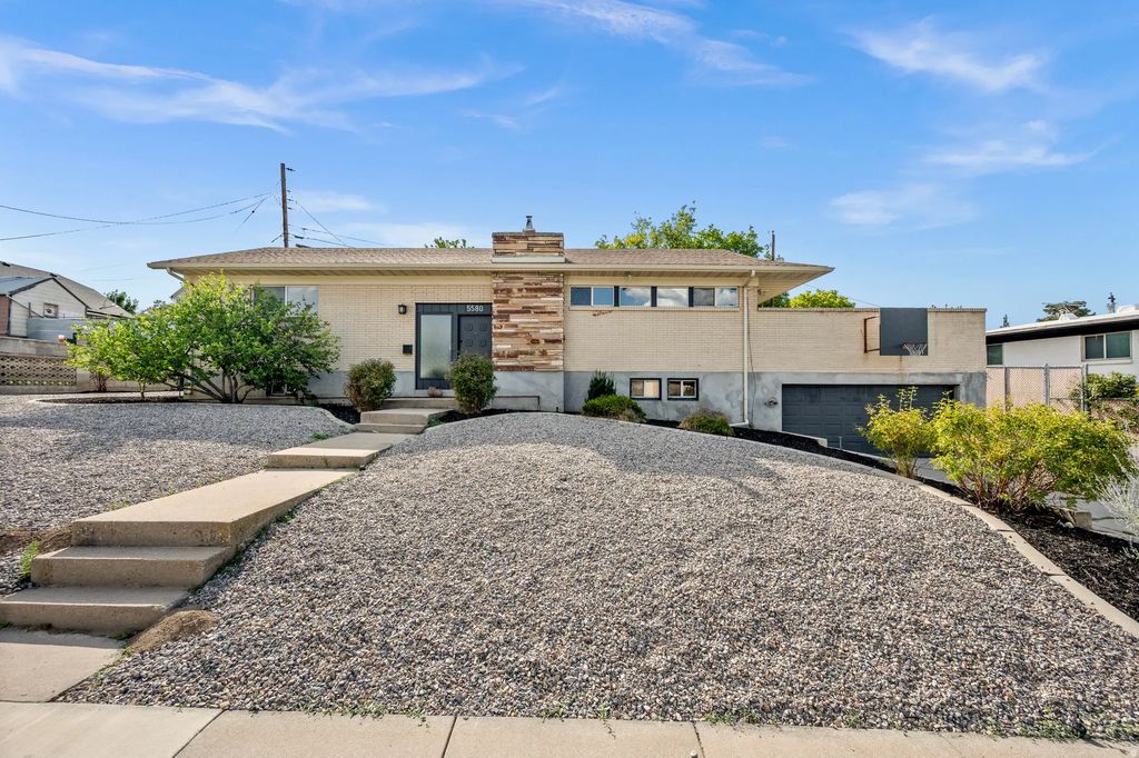 5580 S 235 E, Murray