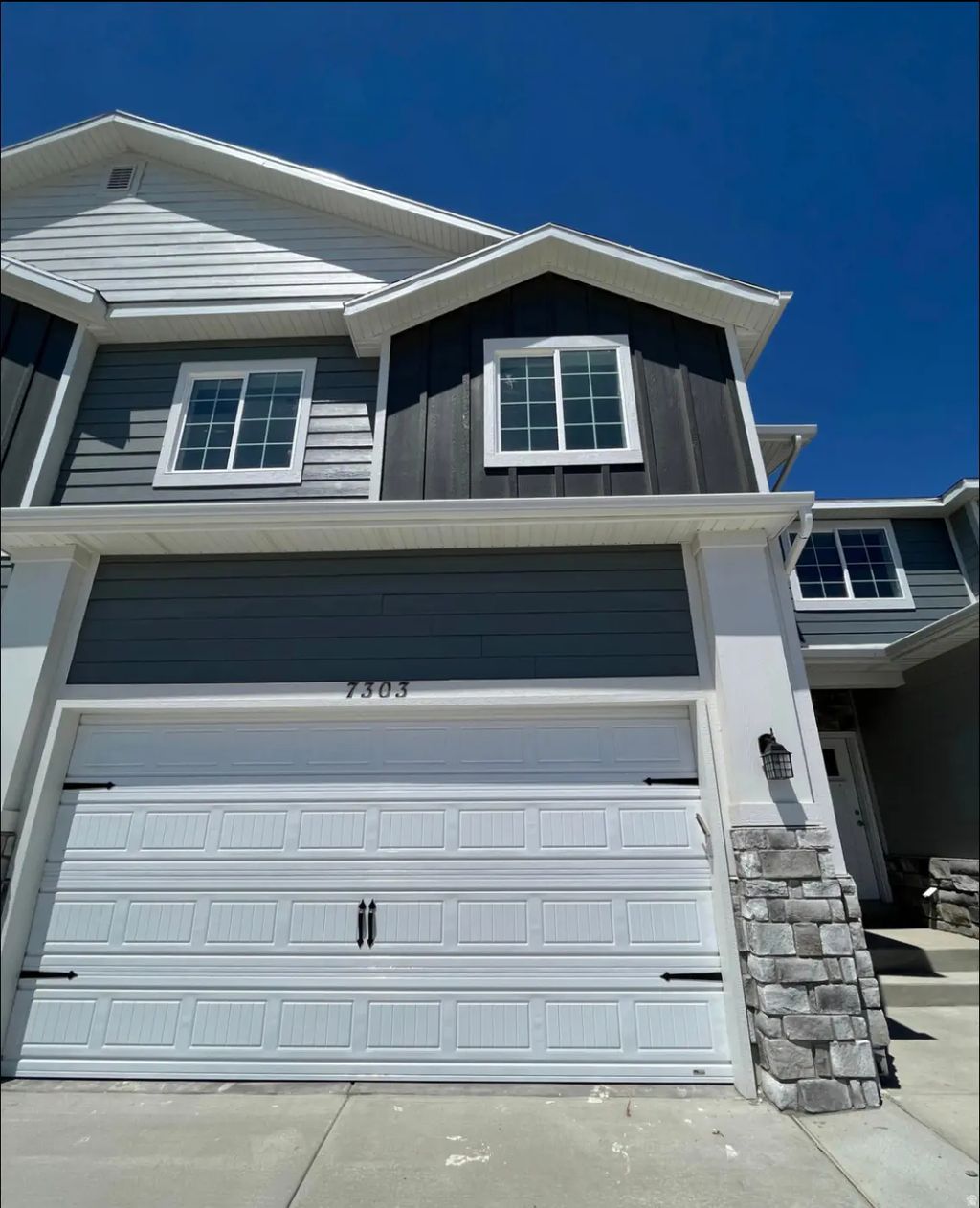7303 N Hidden Loop Rd, Eagle Mountain