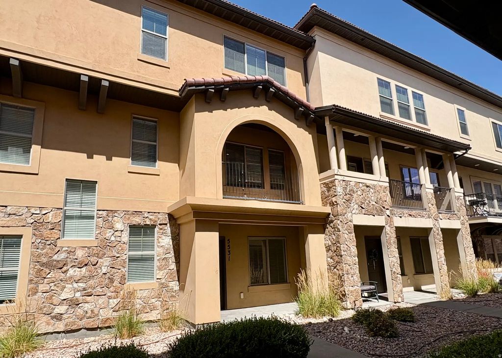 5531 W Naples 114d, Highland