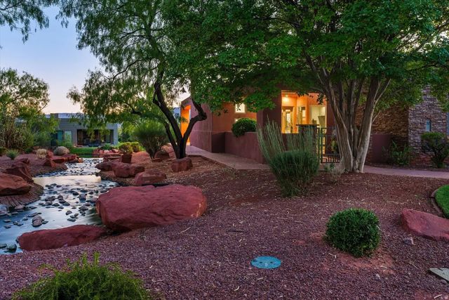2255 N Tuweap Dr 30, St. George
