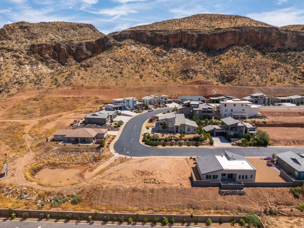 459 N 200 E 5, La Verkin