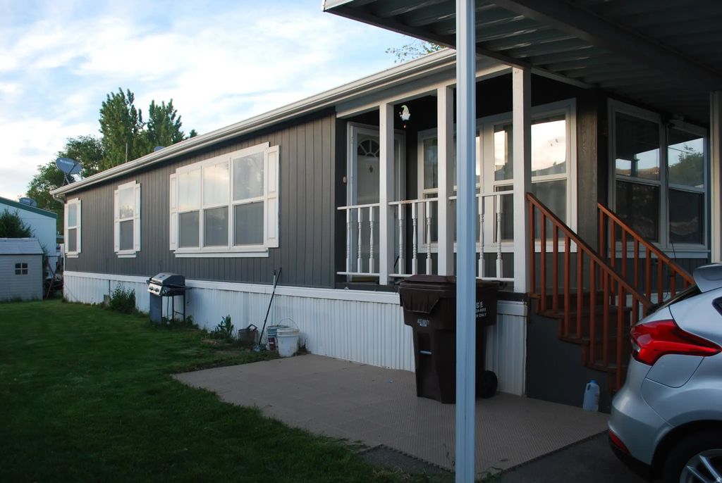 173 Pellinore St 101, North Salt Lake