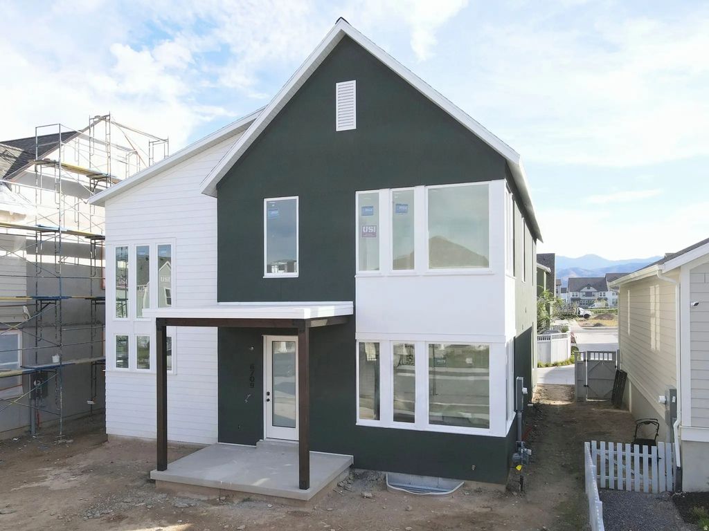 6709 W Salt Marsh Rd S 448, South Jordan