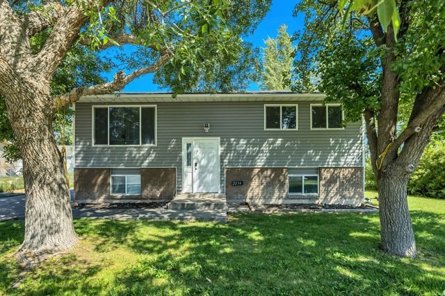 2234 W 7680 S, West Jordan
