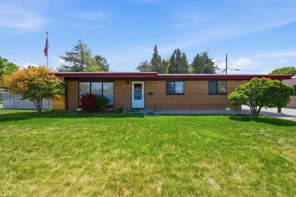 565 W 5465 S, Murray