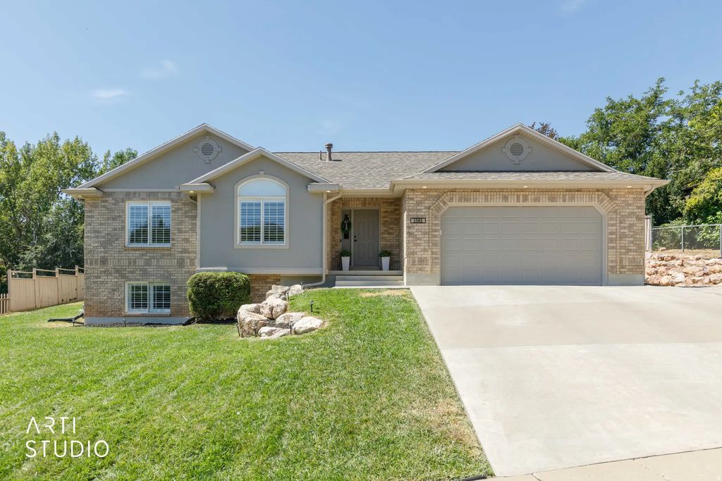 1181 E 5700 S, South Ogden
