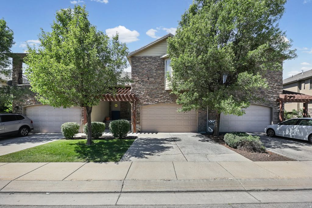 7176 S Villa Place Dr E, Midvale