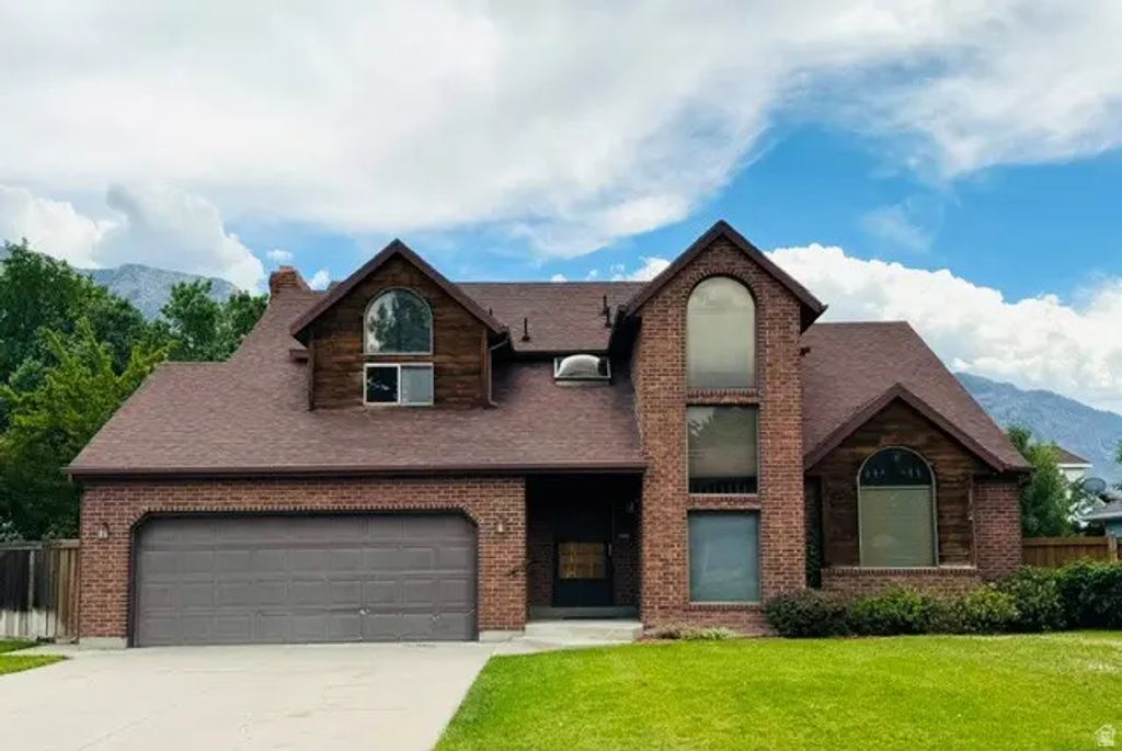 160 N Palisade Dr, Orem