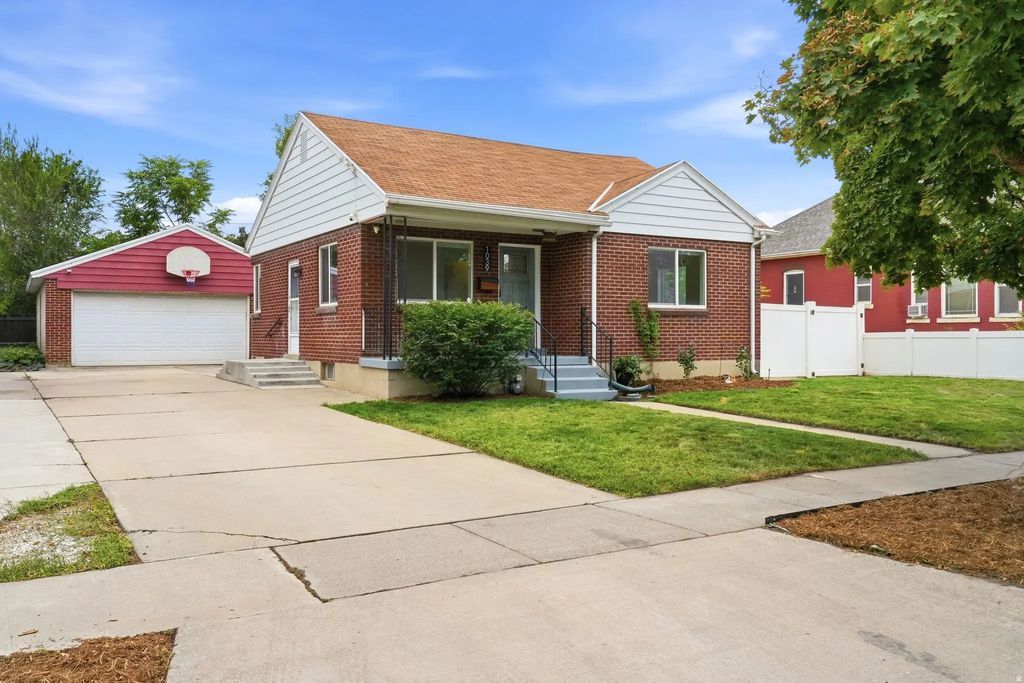 1039 W 800 N, Salt Lake City