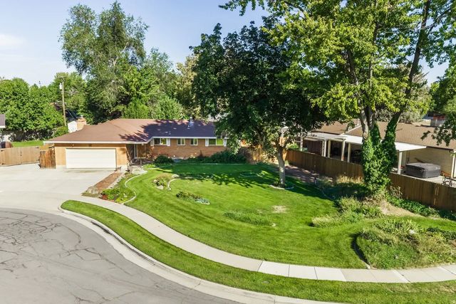 6284 S Jamestown Cir, Murray
