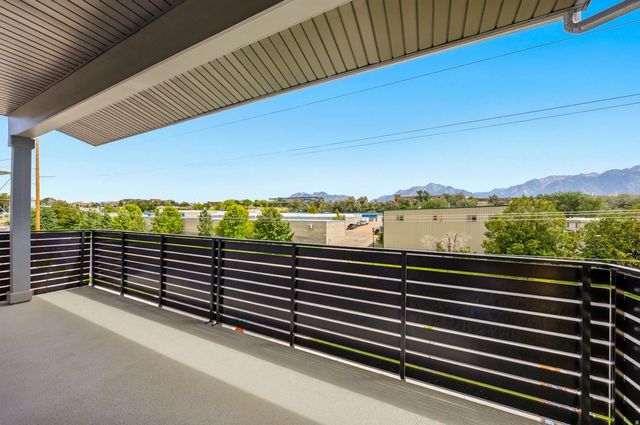 717 W Coho Ln S 201-2f, Midvale