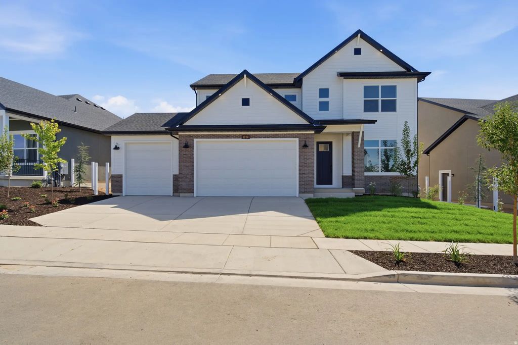 1224 E Amaryllis Way, Layton
