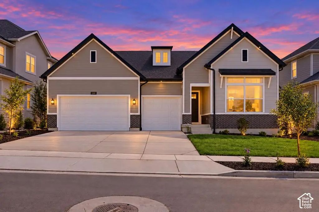 1248 E Amaryllis Way, Layton