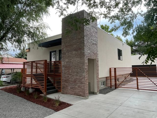 302 N Harrisville Rd, Ogden