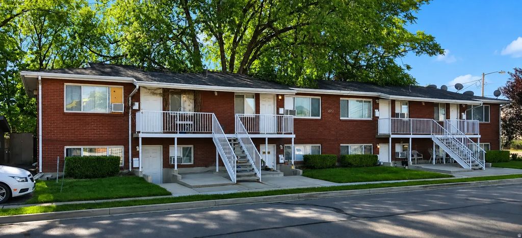 4951 S Center St, Murray