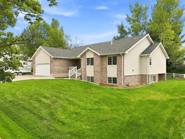 356 E 570 N, Hyde Park
