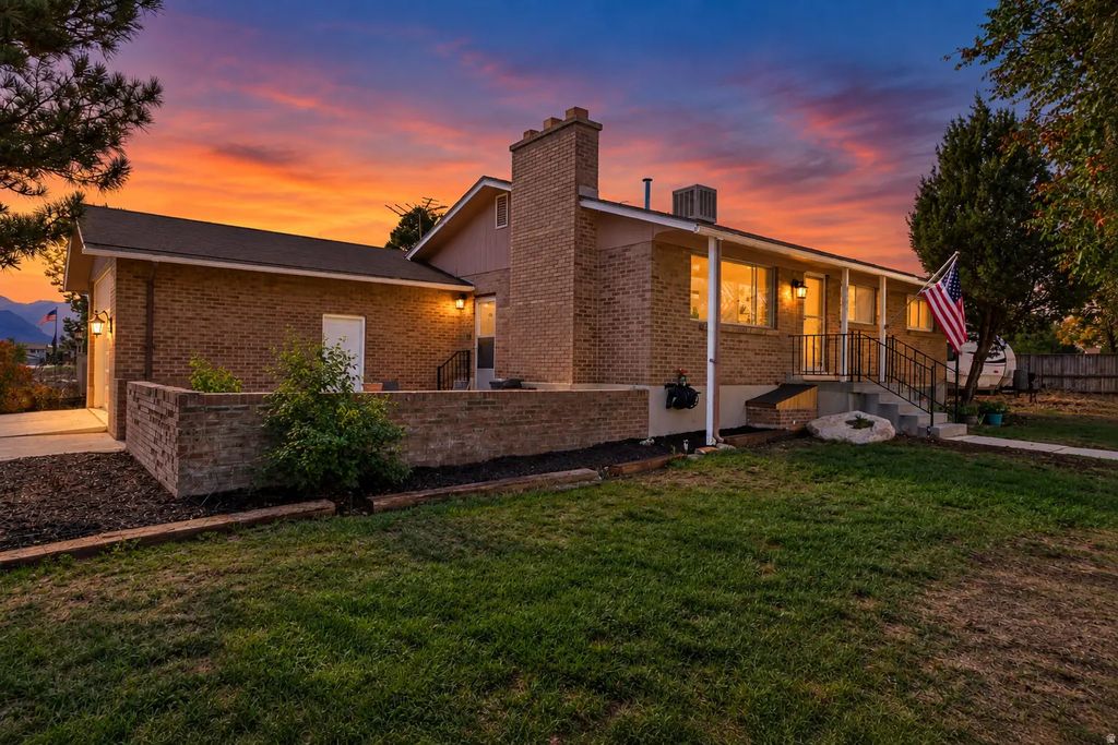 6015 S Don Quixote Dr, Taylorsville