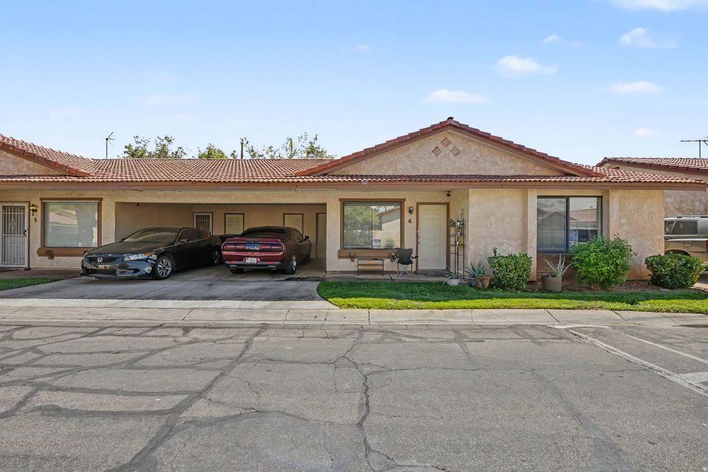 1075 N 1400 W 6, St. George