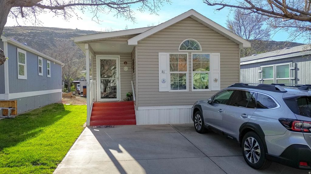 61 Cottonwood Ln, Hurricane
