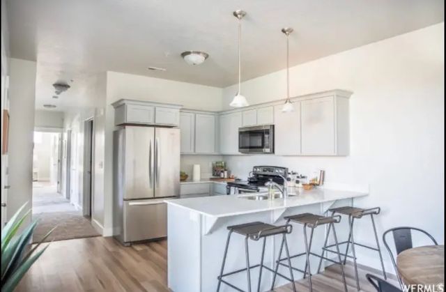 4243 W Mckellen Dr S 201, Herriman