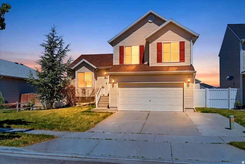 438 W Alfred Dr N, Tooele