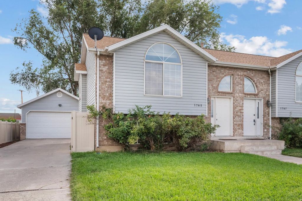 1765 W Garden Dr, Pleasant Grove