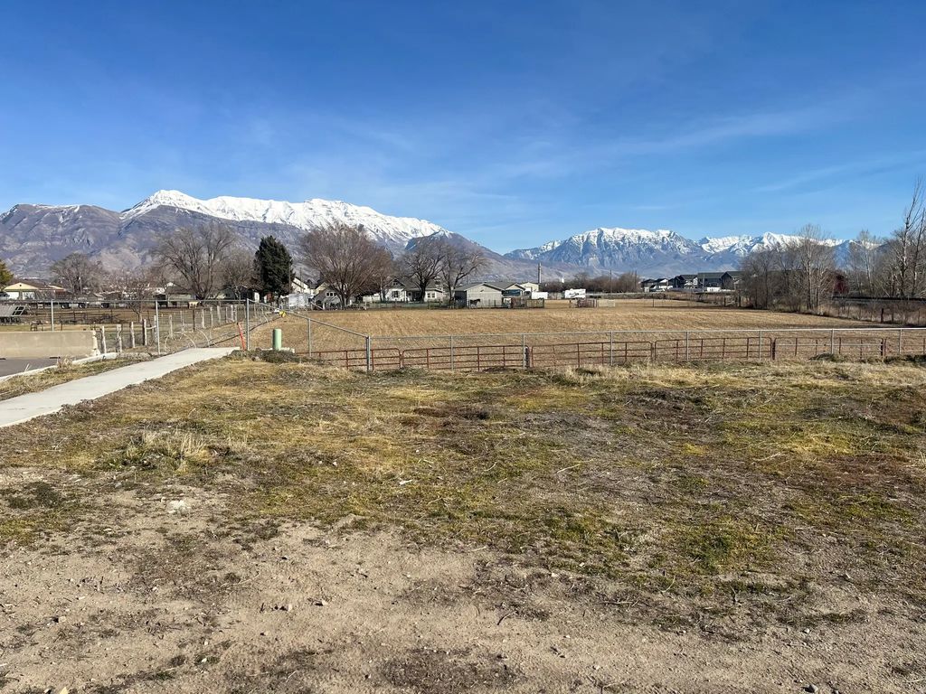 207 W 500 S, Lehi