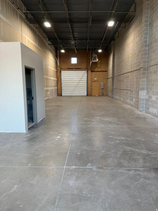 758 S Auto Mall Dr 19, American Fork