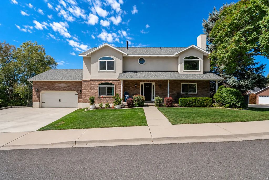 1069 N Sage Dr, Pleasant Grove