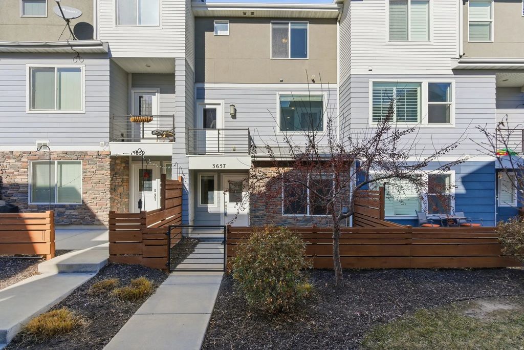 3657 W Sunrise Sky Ln S, South Jordan