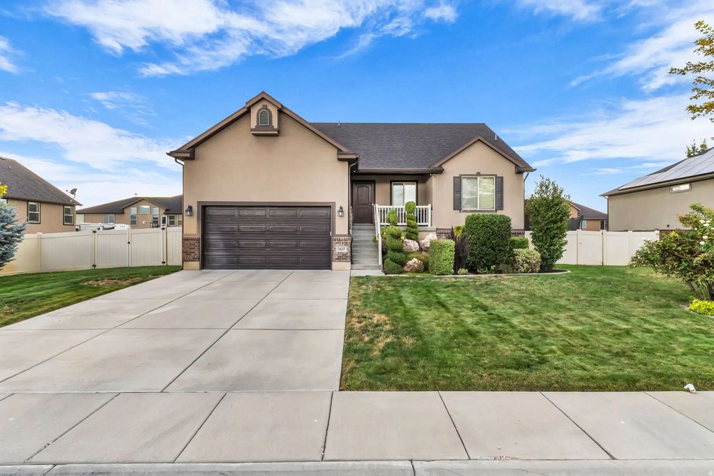 3837 S 3525 W, West Haven