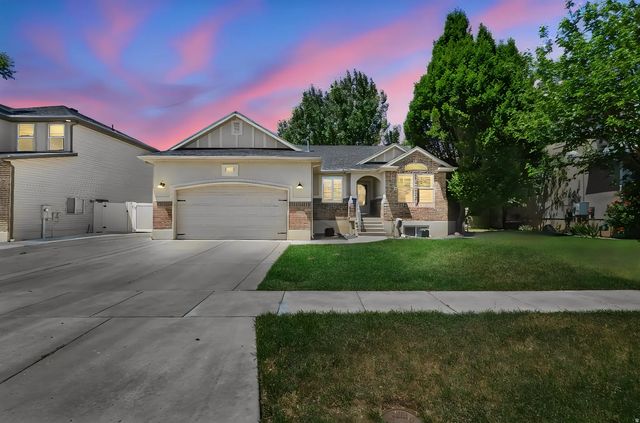 1023 N 3300 W, Layton