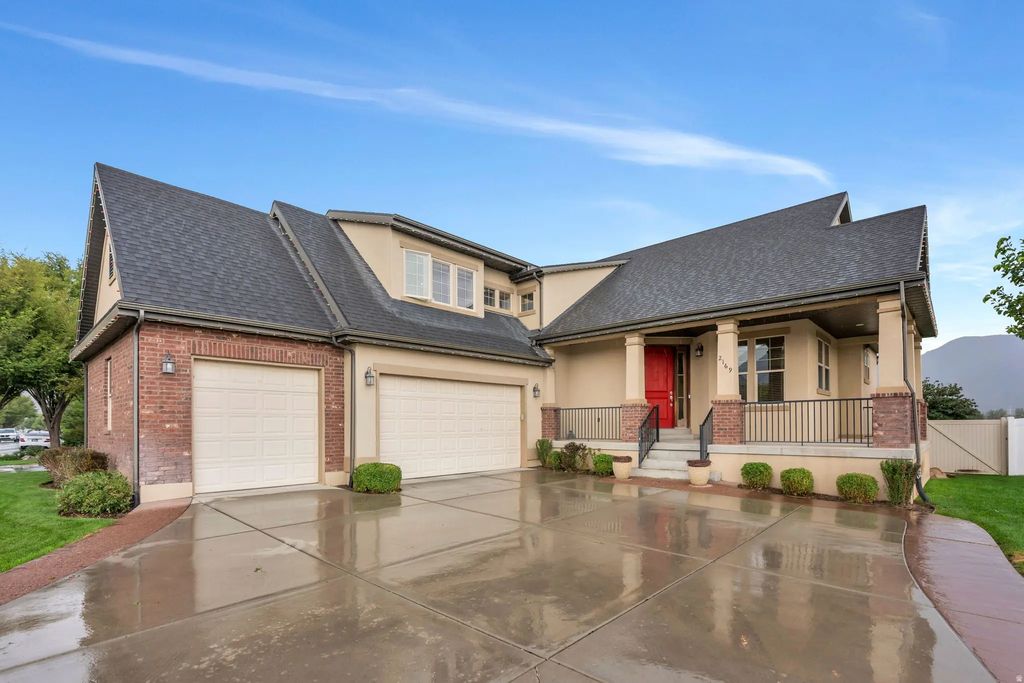 2169 W Yarrow Dr, Mapleton