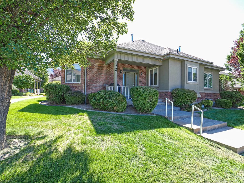 9564 N 4500 W, Cedar Hills