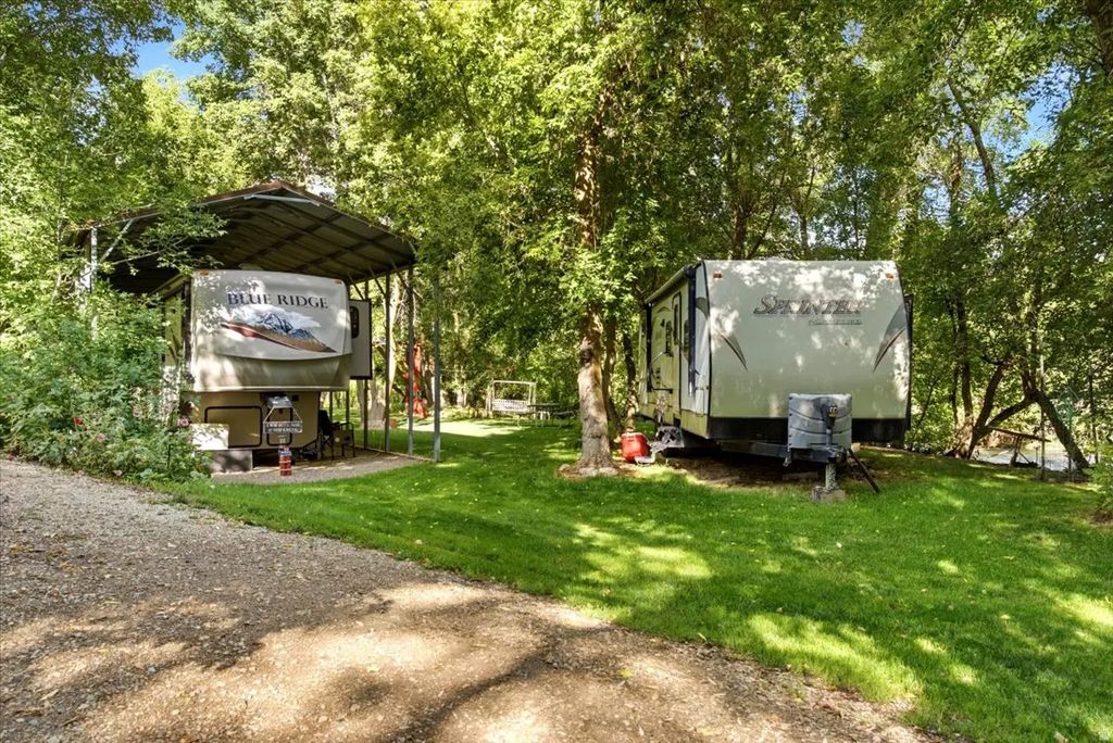 5510 S Highway 66, Morgan