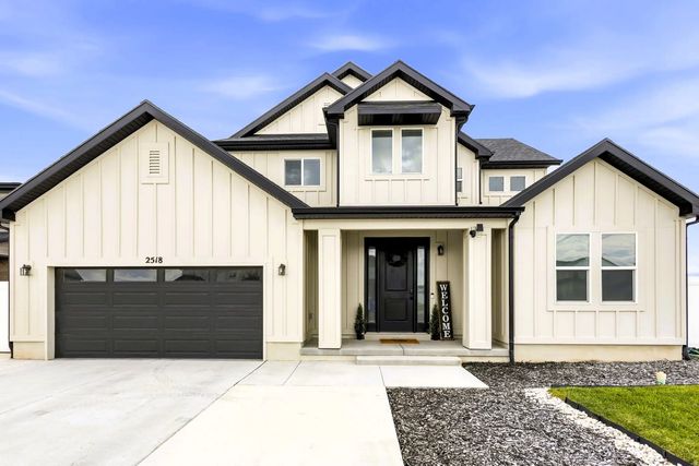 2518 W 3230 S, Syracuse