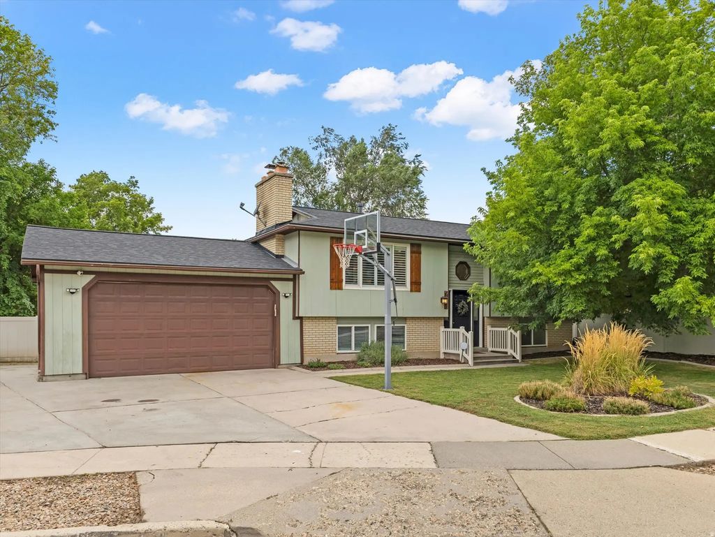 9618 S 760 E, Sandy