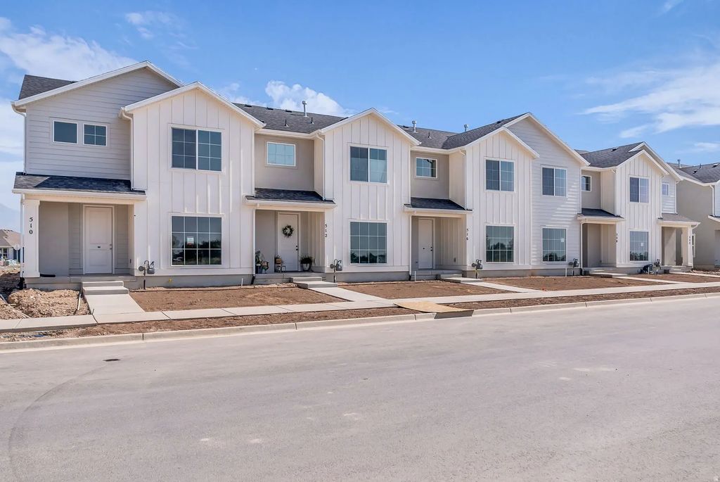 516 W 1875 N, Harrisville
