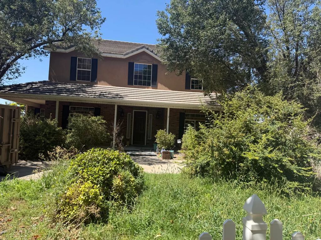 1332 S 325 W, Hurricane