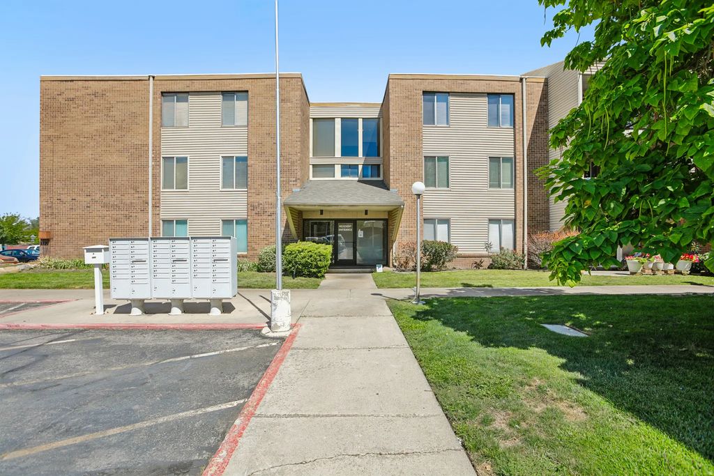 290 N 500 W 301, Bountiful