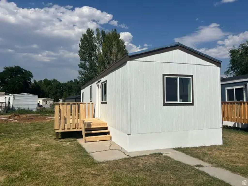50 S 1500 W S21, Vernal