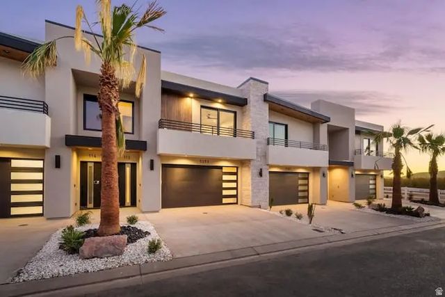 5253 W 2380 S 113, Hurricane