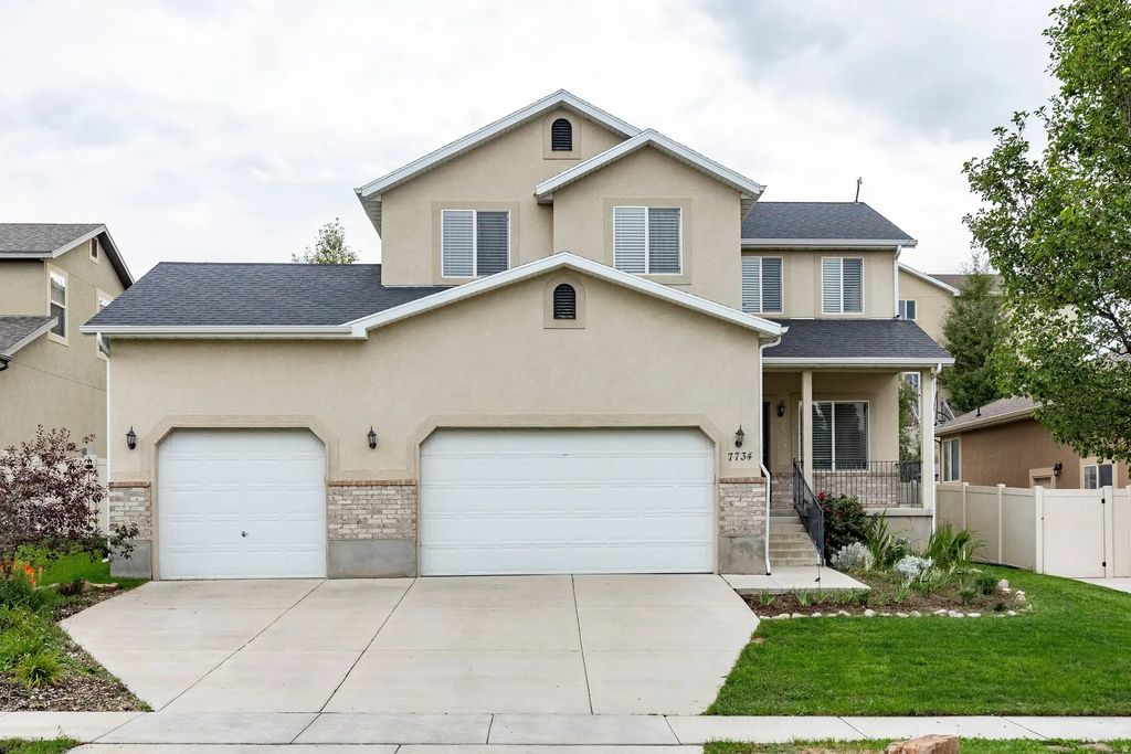7734 N Meadow Creek Rd, Eagle Mountain