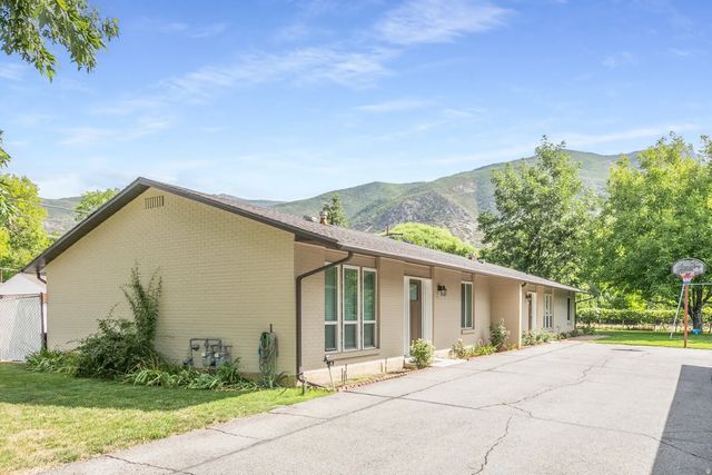 45 S 300 W, Farmington
