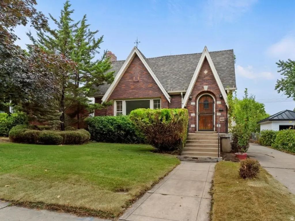 2737 S Harrison, Ogden