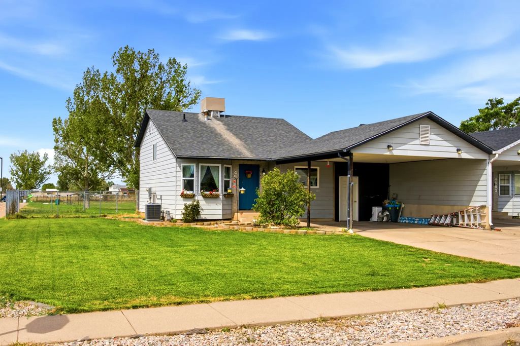 4595 S 3850 W, Roy