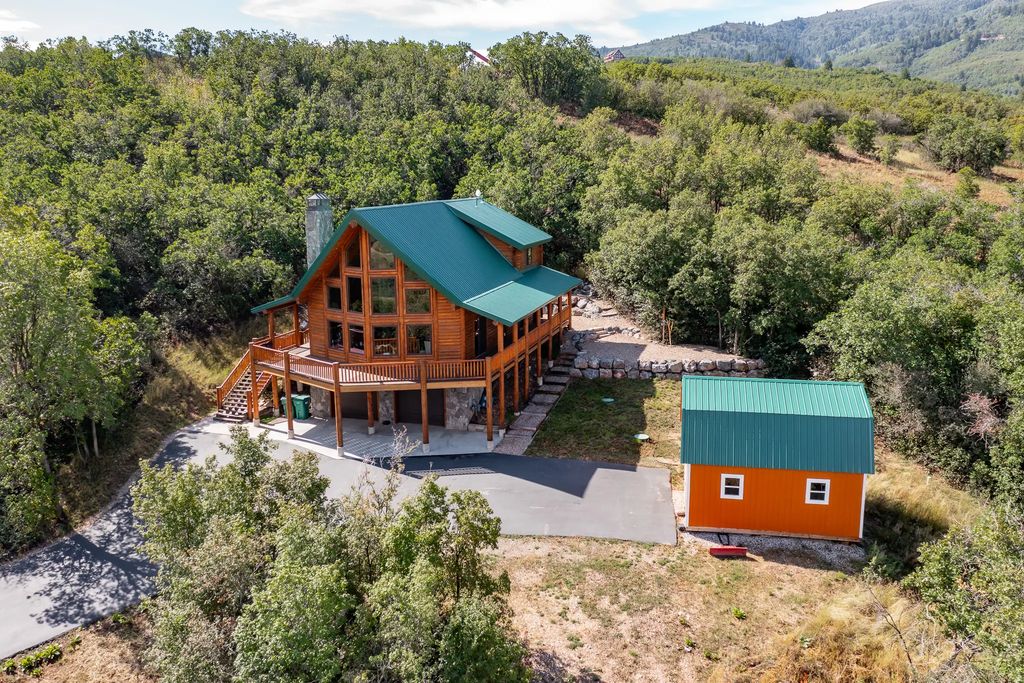 4033 E Nordic Valley Dr, Liberty