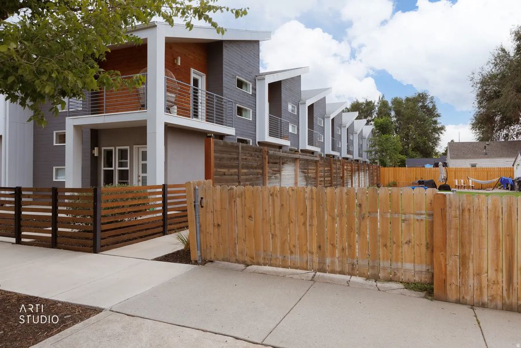 481 N Beaumont Ct, Salt Lake City