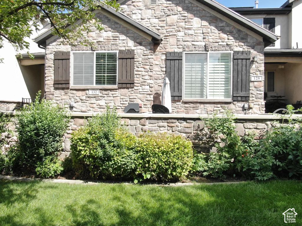 132 N 360 W, Centerville