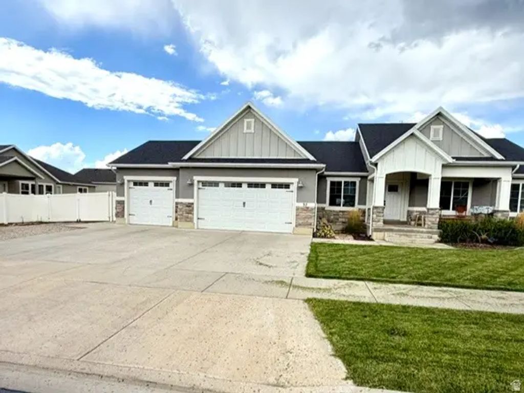 37 E 700 N 11, Mapleton